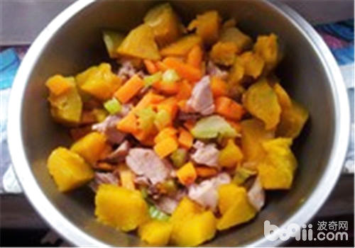 自制狗狗鴨腿飯