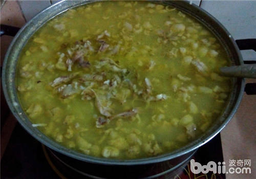 貓咪干貝雞腿飯