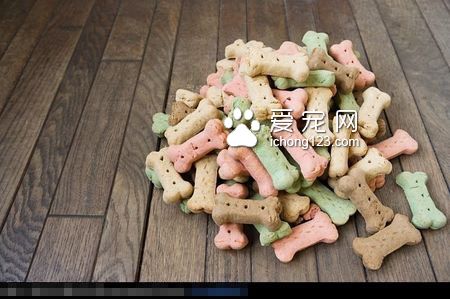 什麼狗糧經濟實惠 從3方面來分辨狗糧優劣