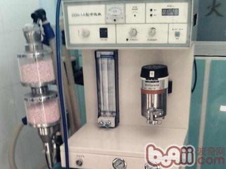 呼吸麻醉機