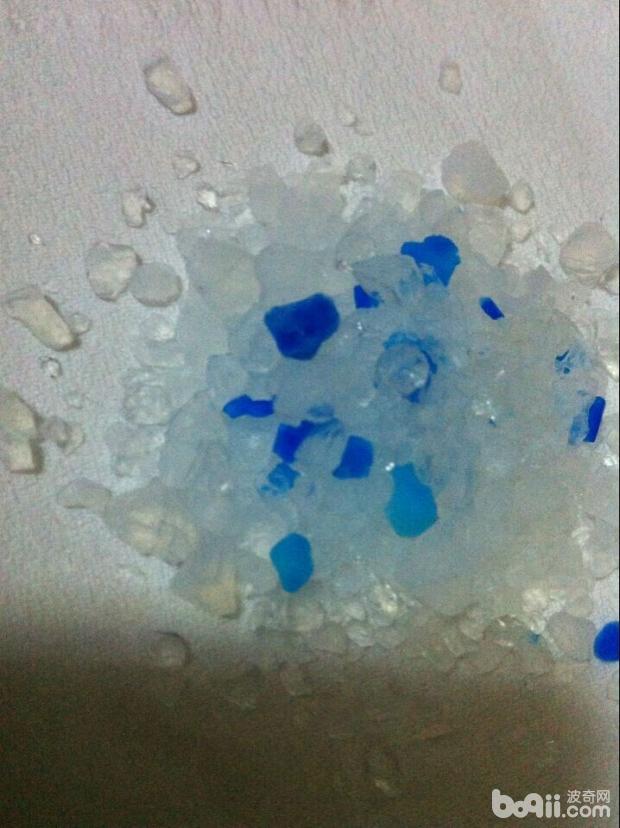 圖4  水晶貓砂