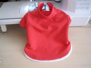 家長們應學會狗狗衣服的制作